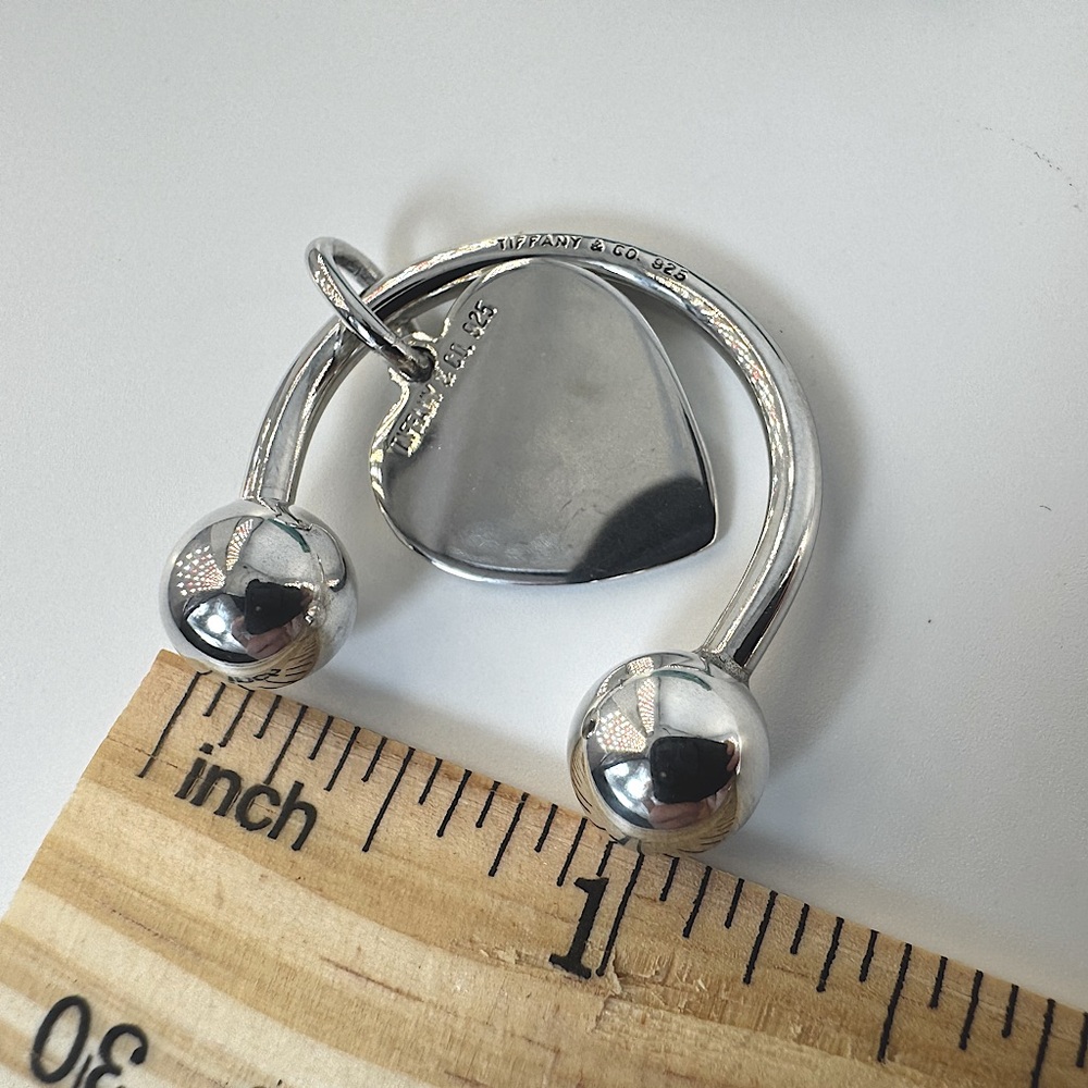 Tiffany & Co Sterling Silver Heart Tag Screwball Key Ring W Pouch Vintage .925 - Picture 7 of 10
